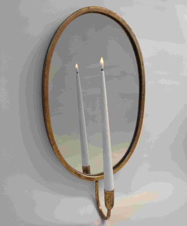 Spejl med lysestage